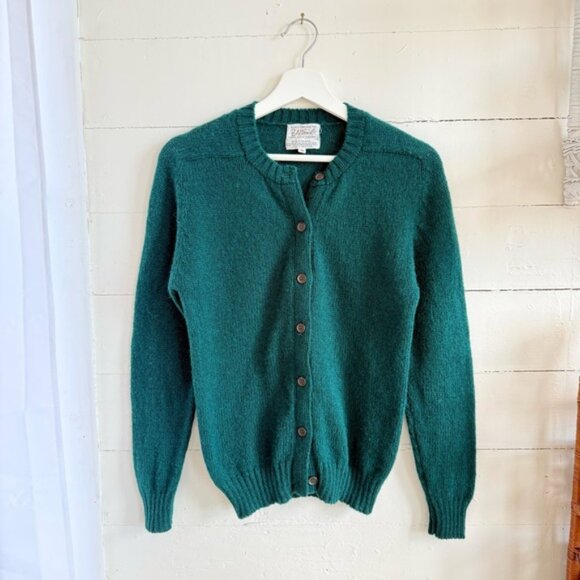 Vintage B. Altman & Co. Women's Teal Cardigan Sweater, medium small, pure wool - Picture 4 of 11